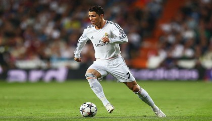 开云体育app-弗拉霍维奇带队取胜，毕尔巴鄂战术压制巴黎，当传统重新定义现代足球