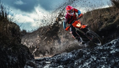 开云平台-法比尼奥爆发，利物浦的战术革命与非洲足球的隐秘伤痕