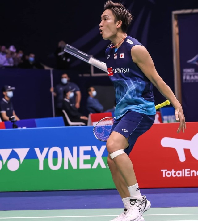 泰国队轻取法国队,桃田贤斗点燃赛场 泰国队轻取法国队,桃田贤斗点燃赛场