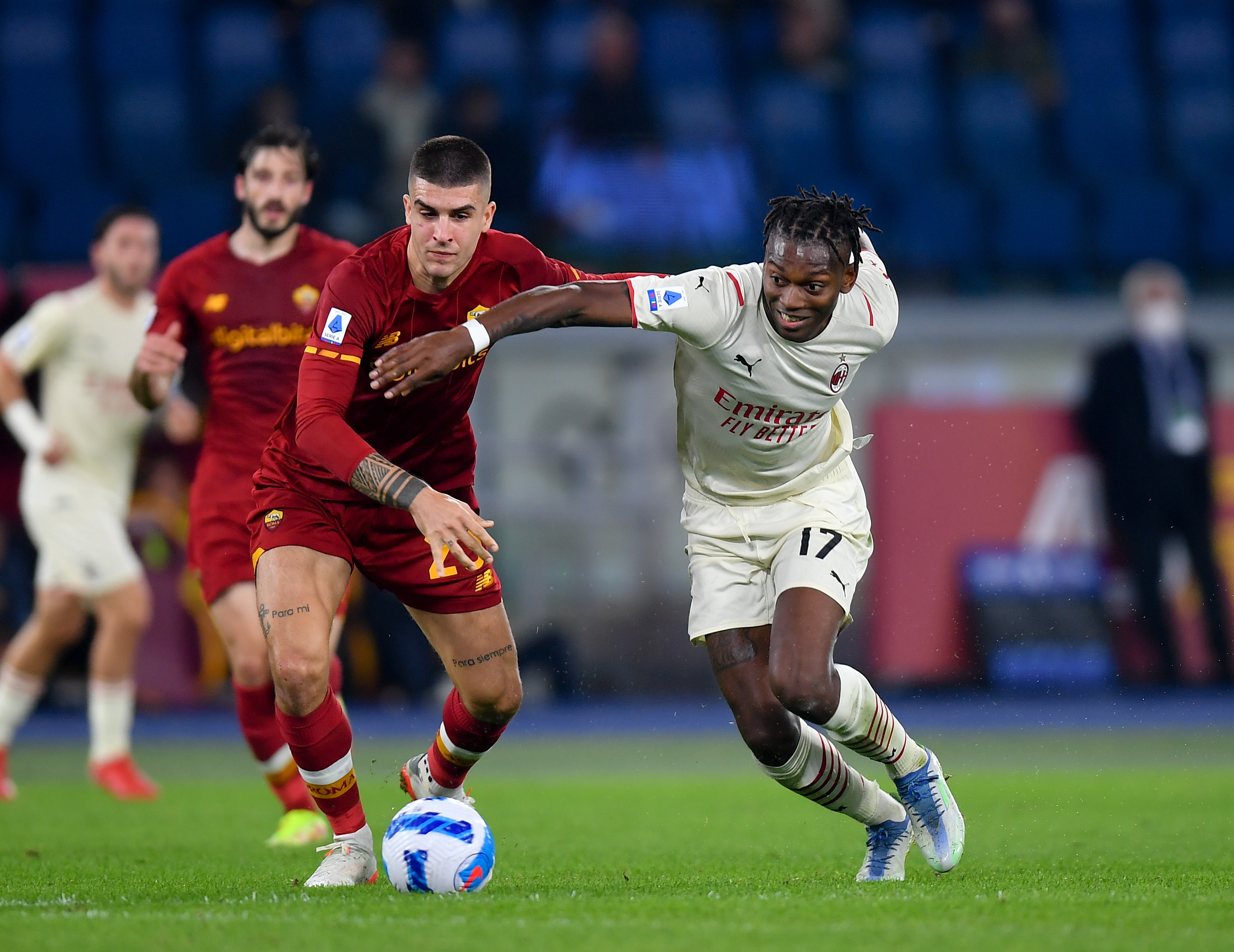 罗马完胜多特蒙德，马丁内利惊艳四座