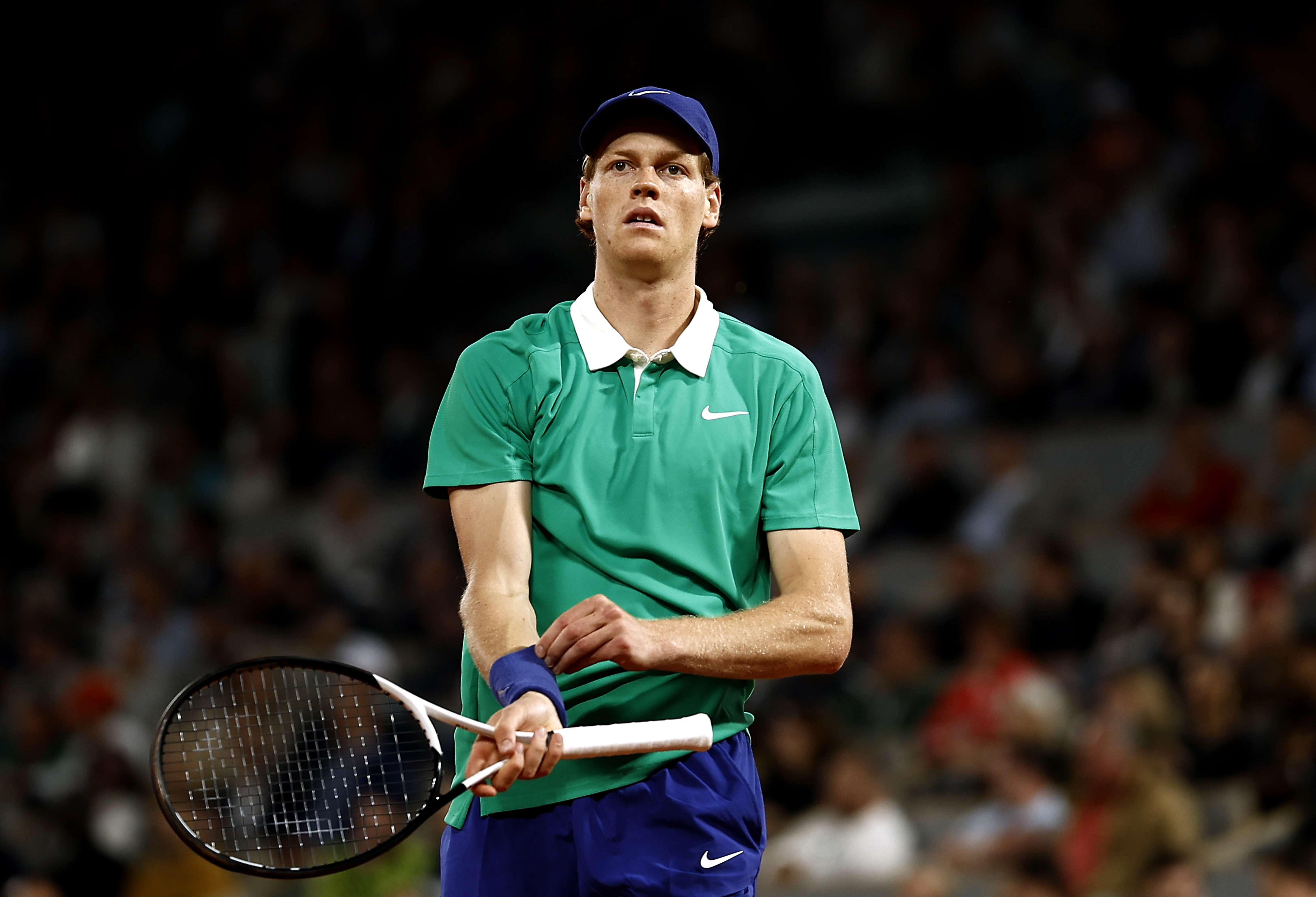 法网鏖战蒙特卡洛大师赛，辛纳点燃赛场