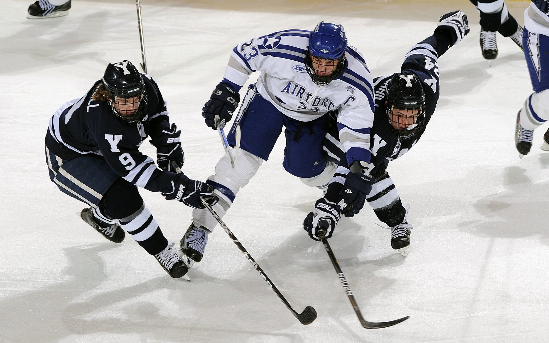 上海赛道上的湖人，当F1街道赛成为文化征服的终极战场